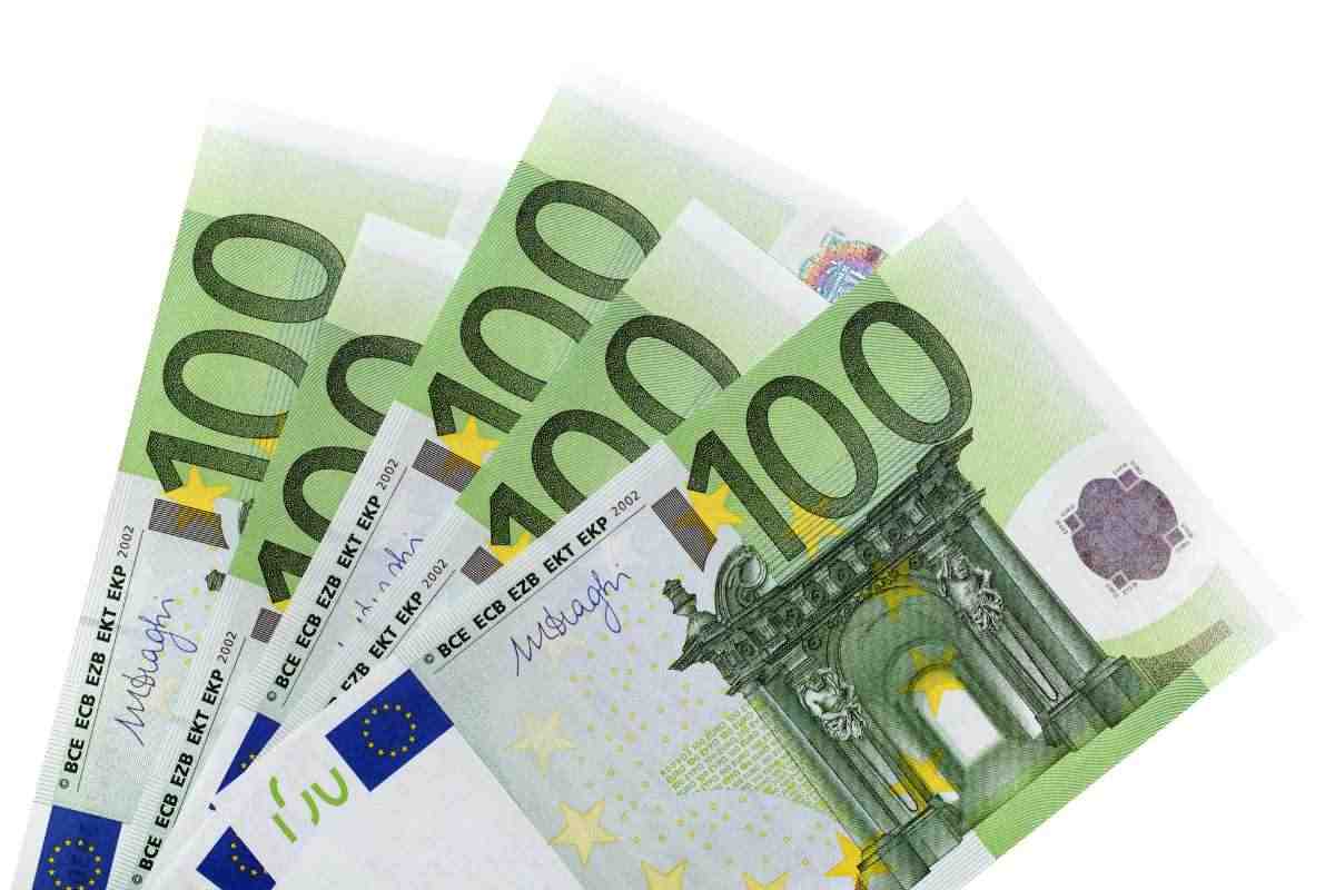 Bonus da 100 euro al mese: chiedilo subito in questo modo | Aiuto sociale