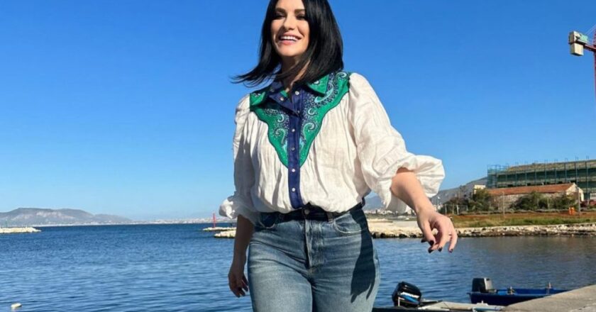 Laura Pausini cuore d’oro. Devolverà il suo cachet ai comuni più colpiti dell’Emilia Romagna