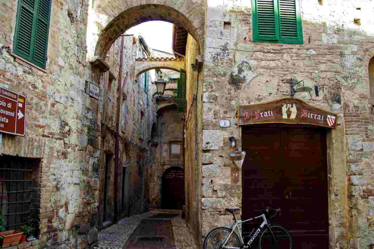 In Italia tornano le case a 1 euro: cosa fare per acquistarle e dove si trovano